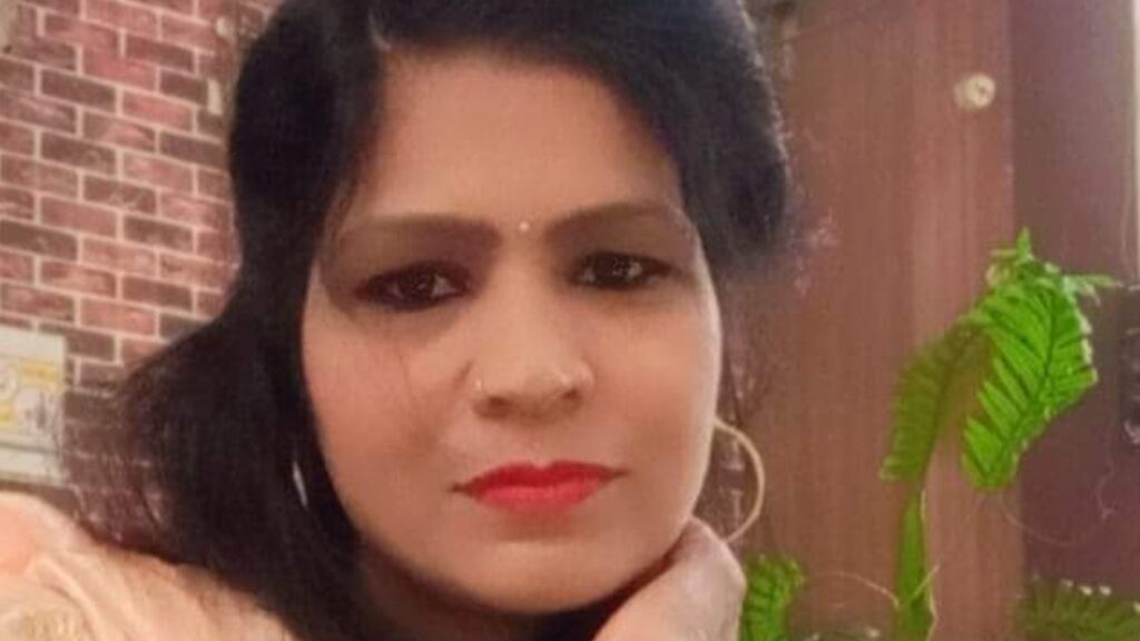 HotNandini