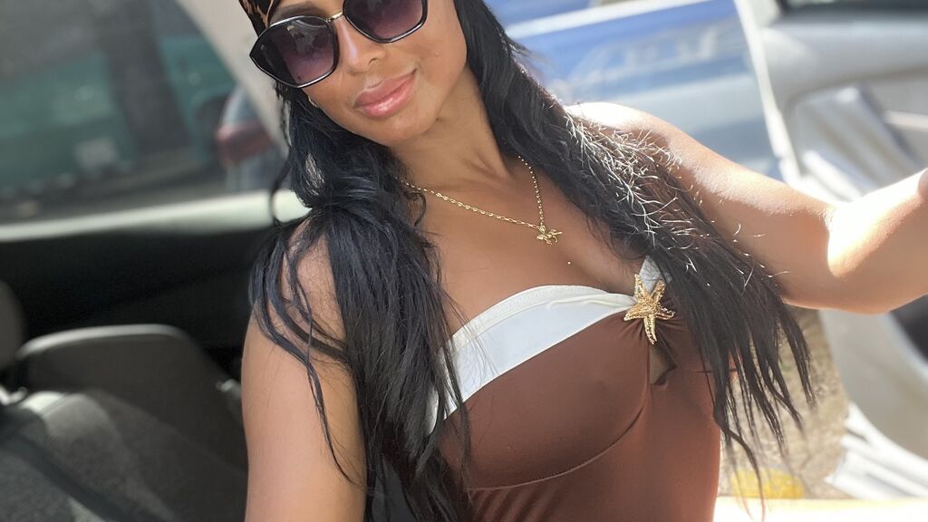 VivianaTaylor